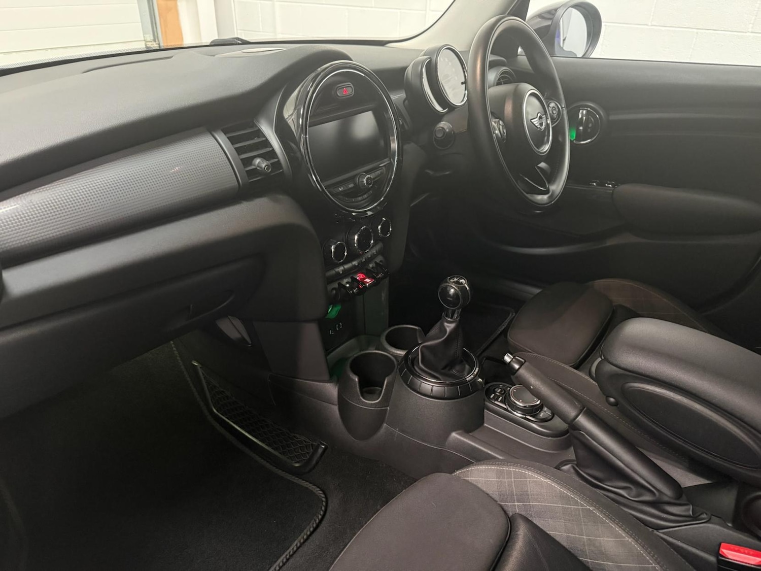 Used MINI Hatch 2015 for sale - 77702876: Photo 31