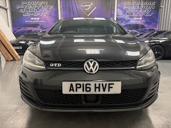 Used Volkswagen Golf 2016 for sale - 76415630: Photo