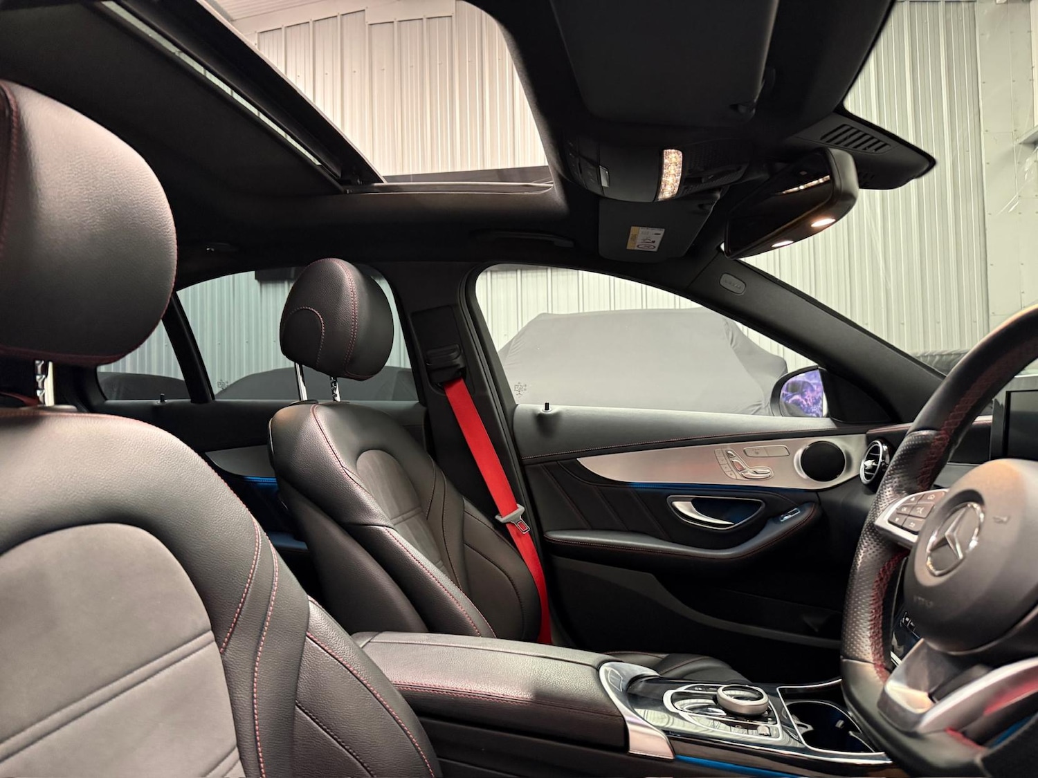 Used Mercedes-Benz C Class 2017 for sale - 78184141: Photo 32