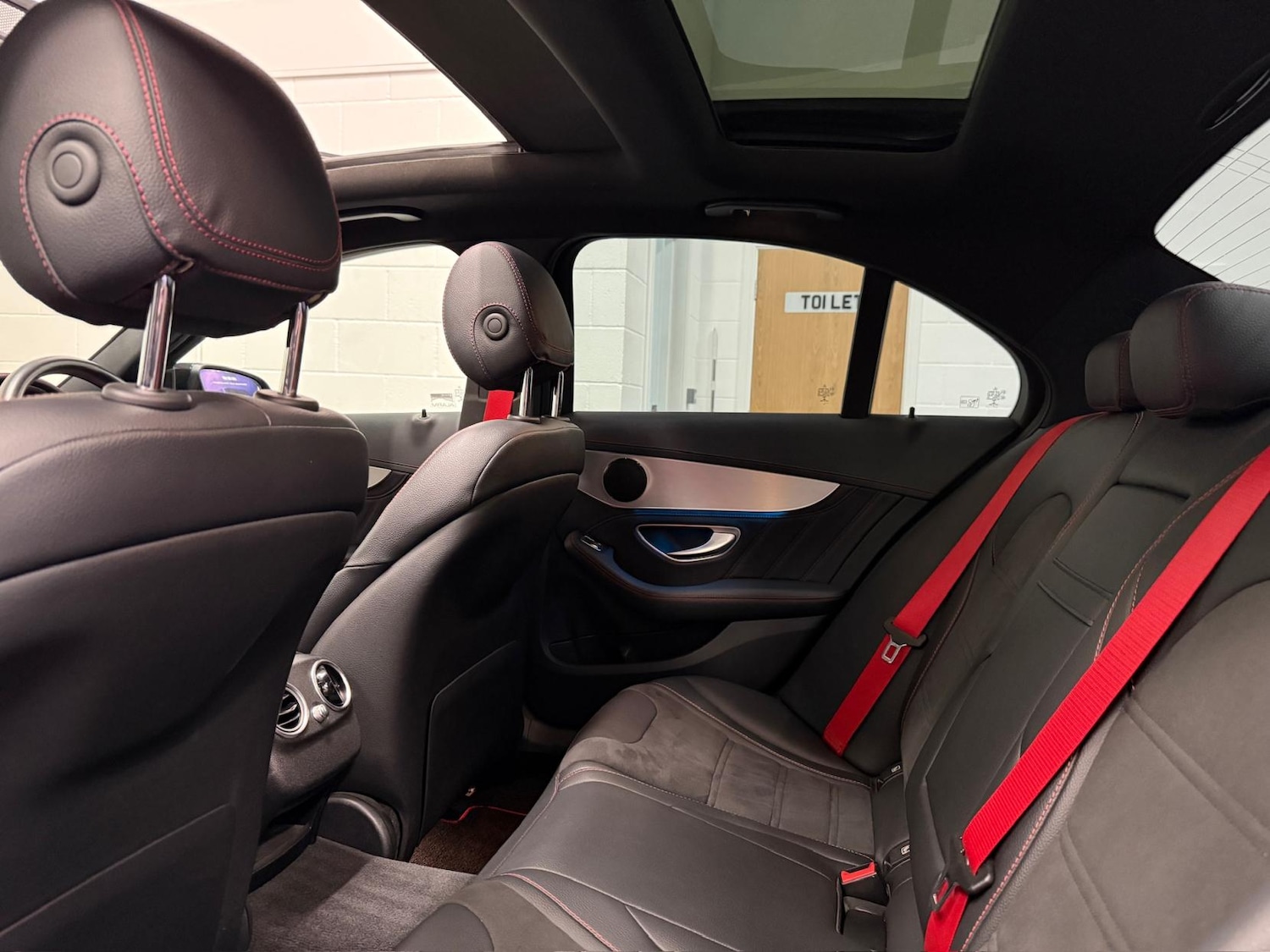 Used Mercedes-Benz C Class 2017 for sale - 78184141: Photo 36