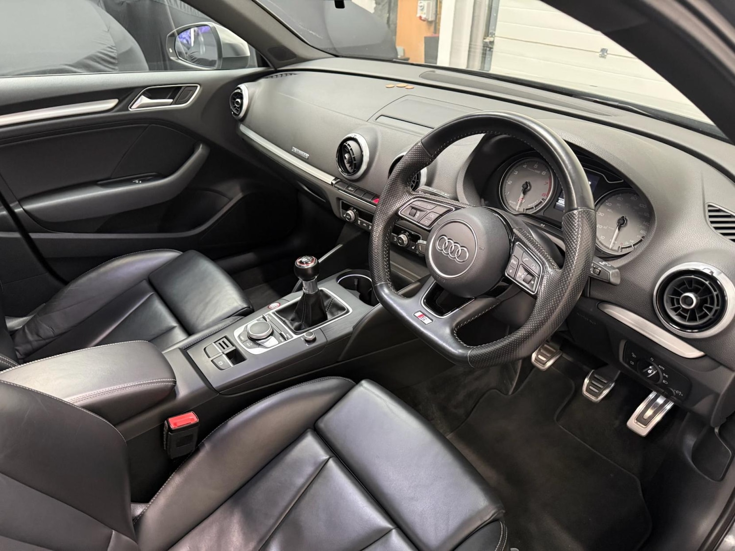 Used Audi A3 2017 for sale - 77881469: Photo 32