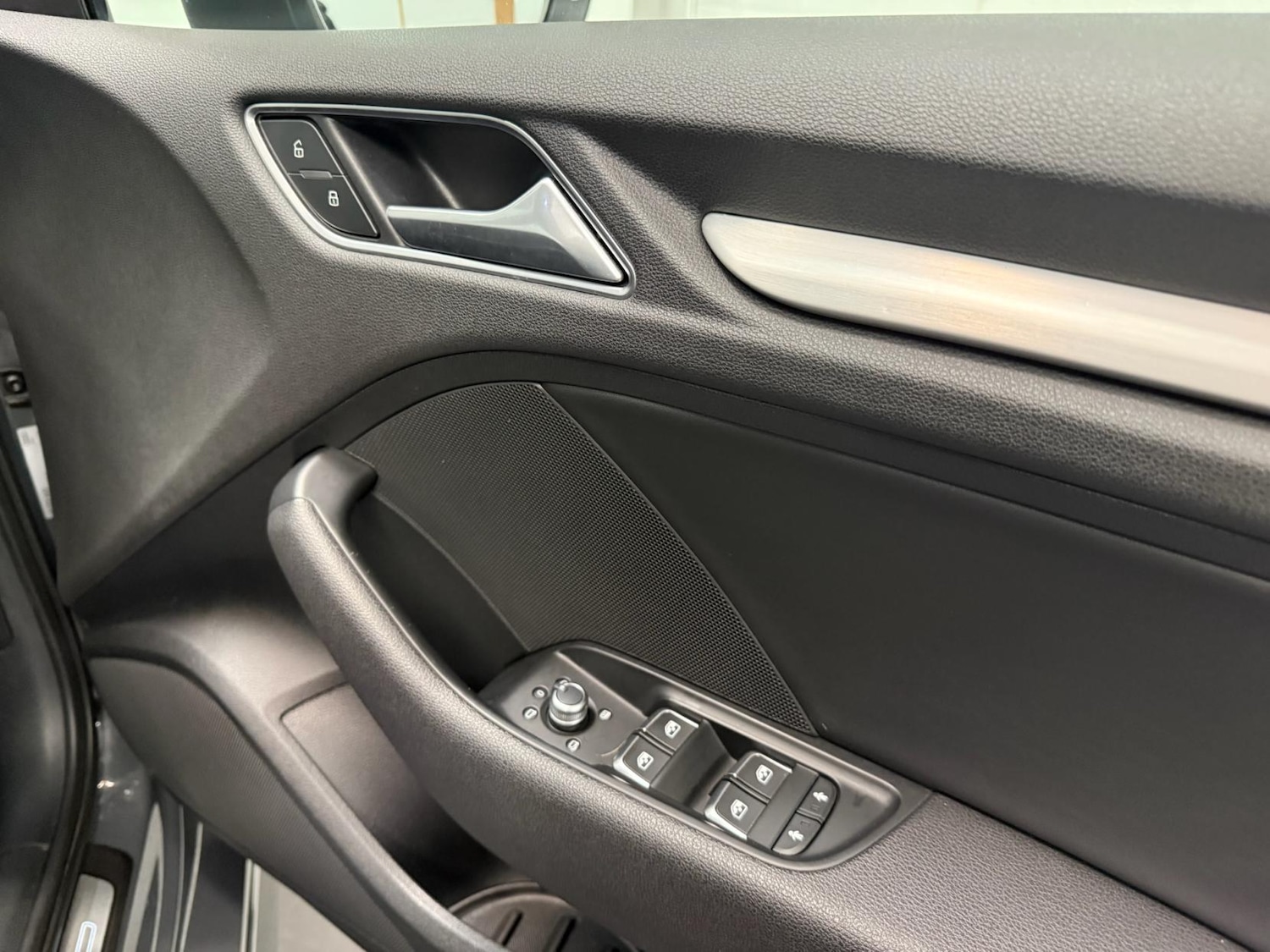 Used Audi A3 2017 for sale - 77881469: Photo 50