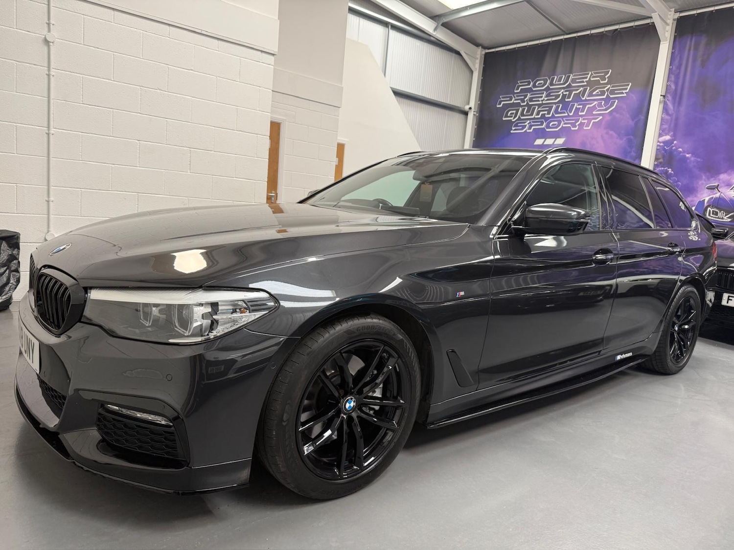 Used BMW 5 Series 2018 for sale - 76316994: Photo 10