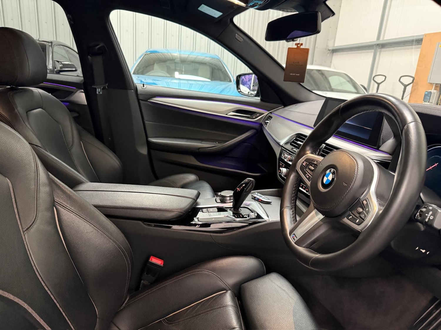 Used BMW 5 Series 2018 for sale - 76316994: Photo 32