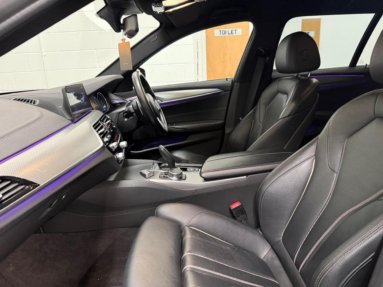 Used BMW 5 Series 2018 for sale - 76316994: Photo 35