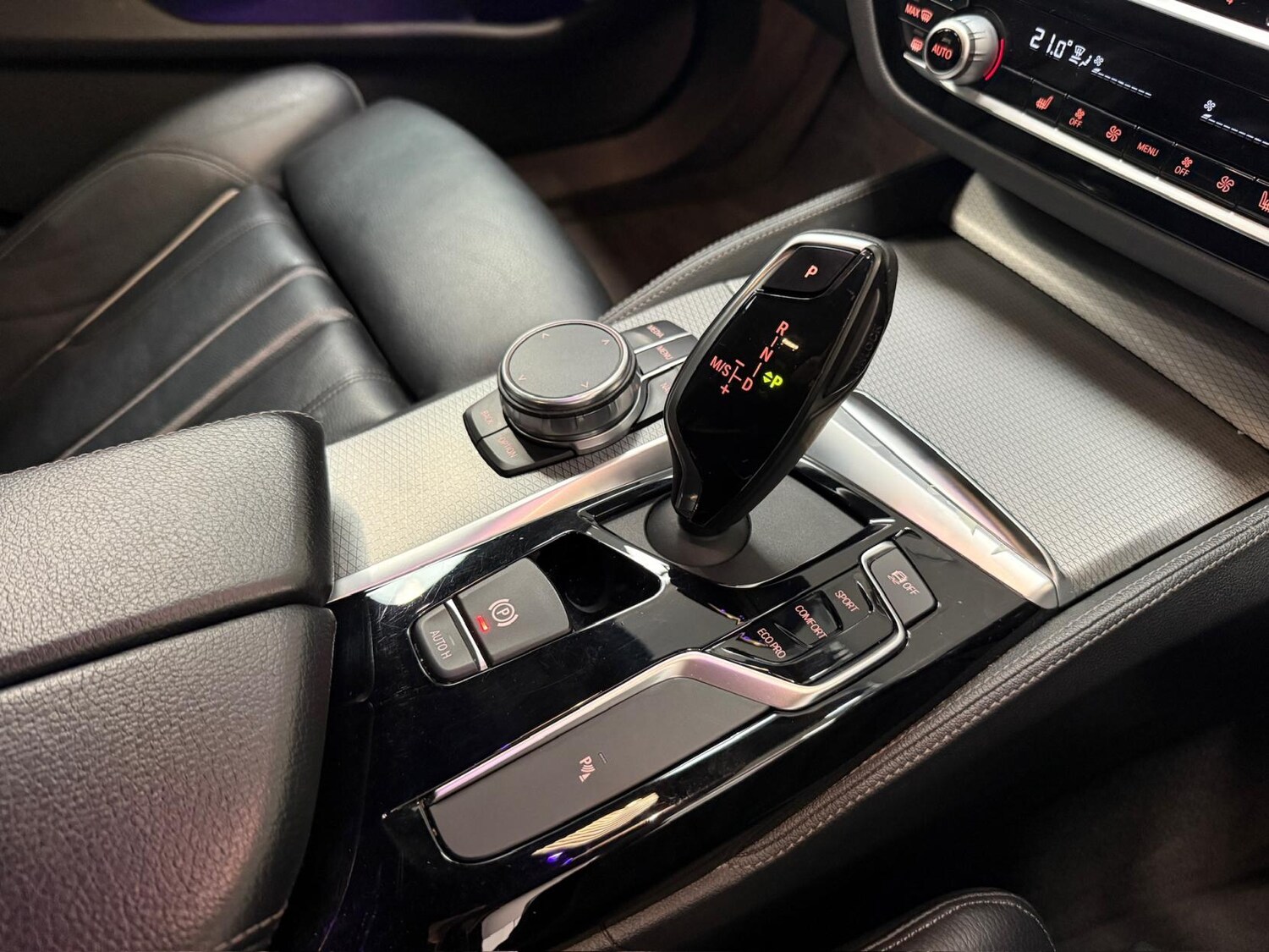 Used BMW 5 Series 2018 for sale - 76316994: Photo 54