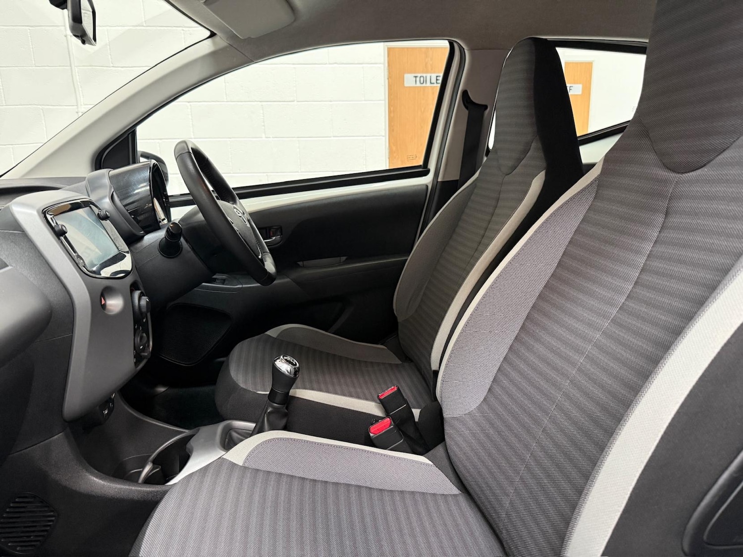 Used Toyota AYGO 2019 for sale - 78061622: Photo 26