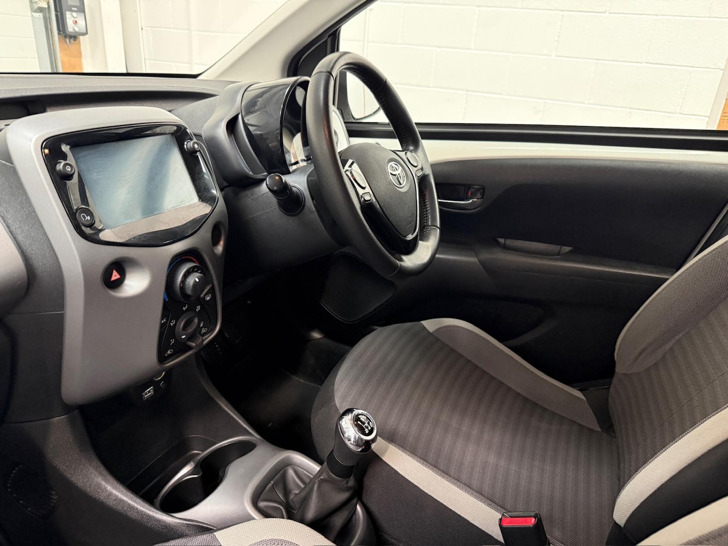 Used Toyota AYGO 2019 for sale - 78061622: Photo 27