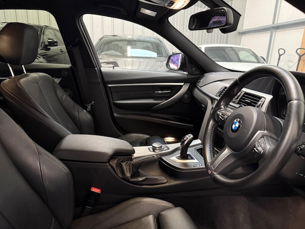 Used BMW 3 Series 2018 for sale - 76206168: Photo 33