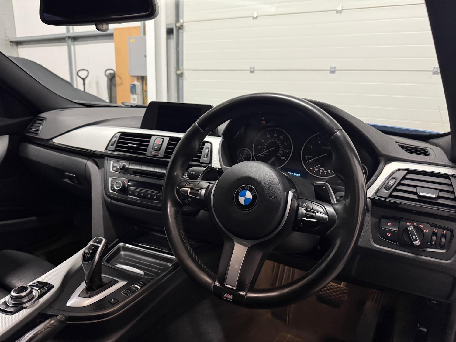 Used BMW 3 Series 2015 for sale - 76700543: Photo 33