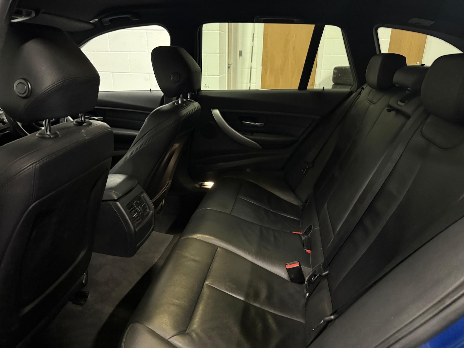 Used BMW 3 Series 2015 for sale - 76700543: Photo 38