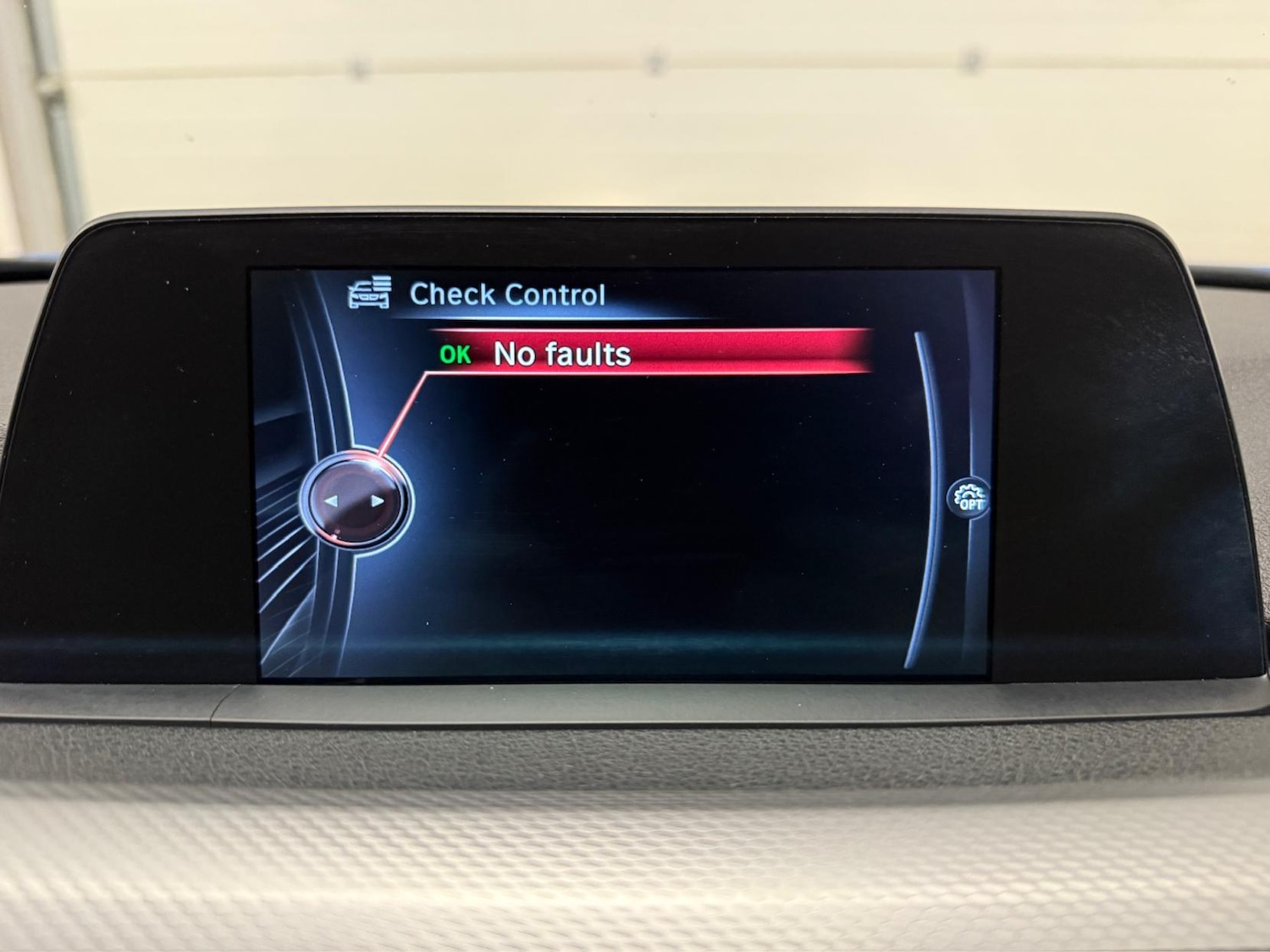 Used BMW 3 Series 2015 for sale - 76700543: Photo 44