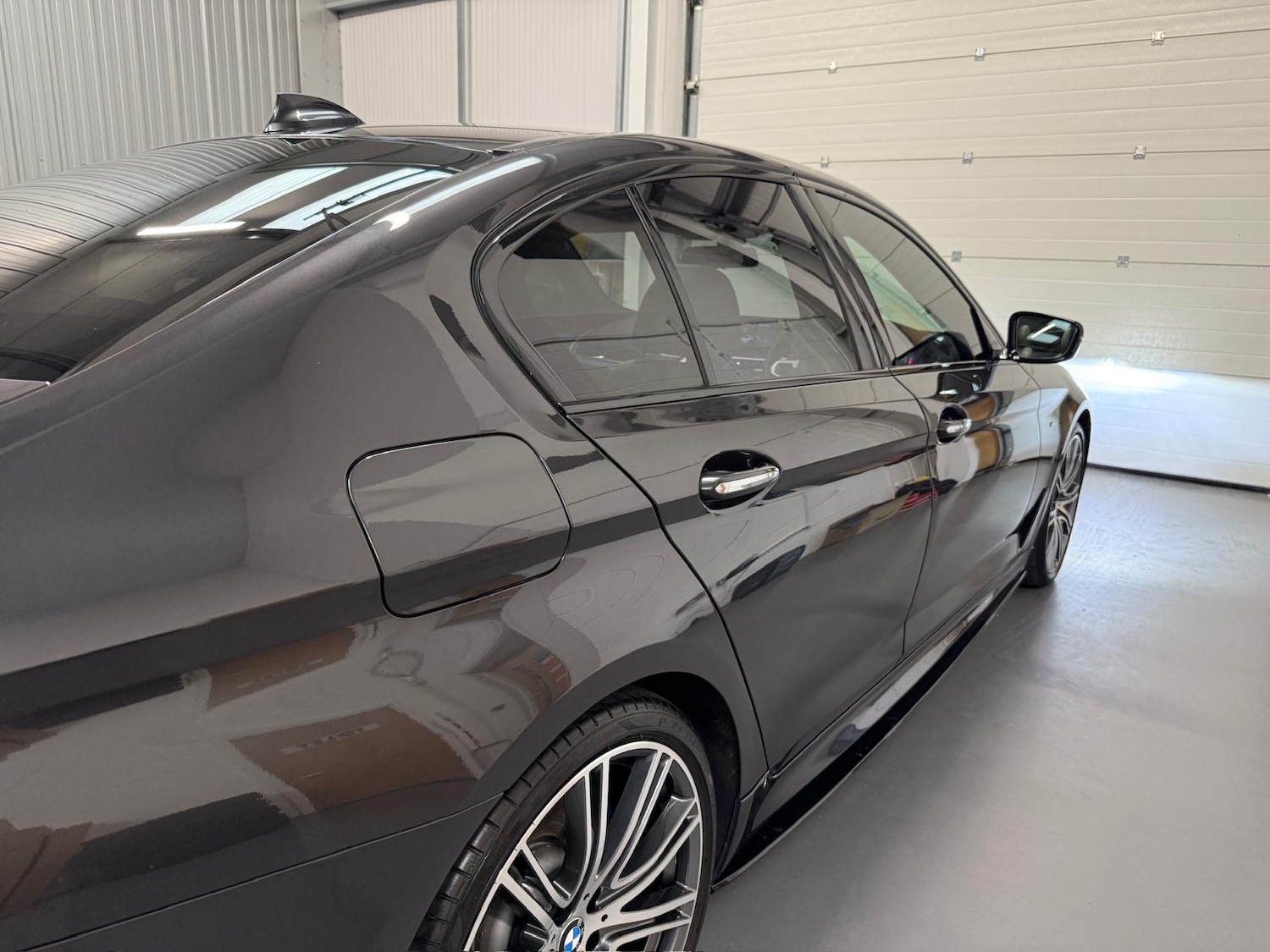 Used BMW 5 Series 2017 for sale - 76534323: Photo 16