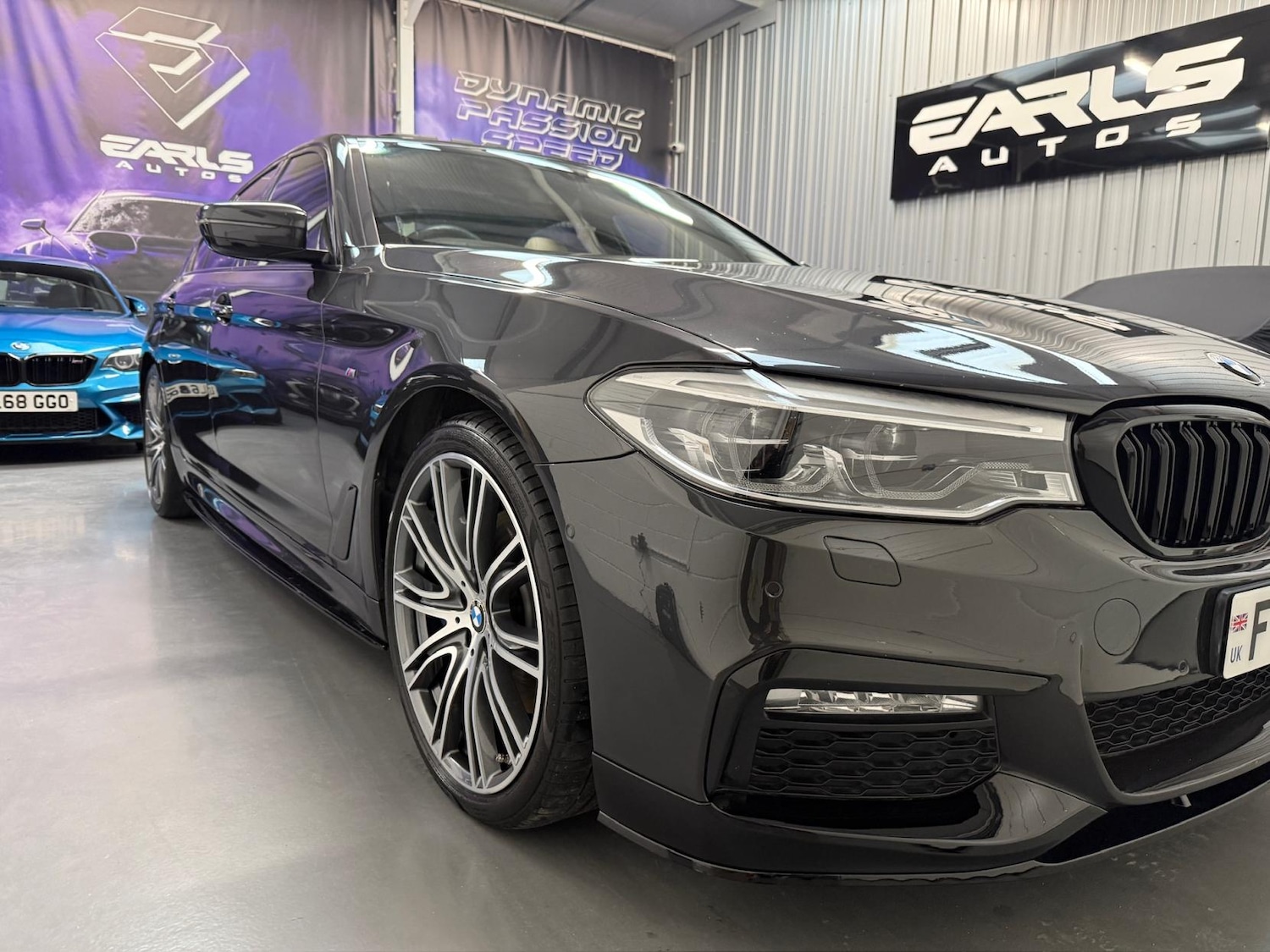 Used BMW 5 Series 2017 for sale - 76534323: Photo 2