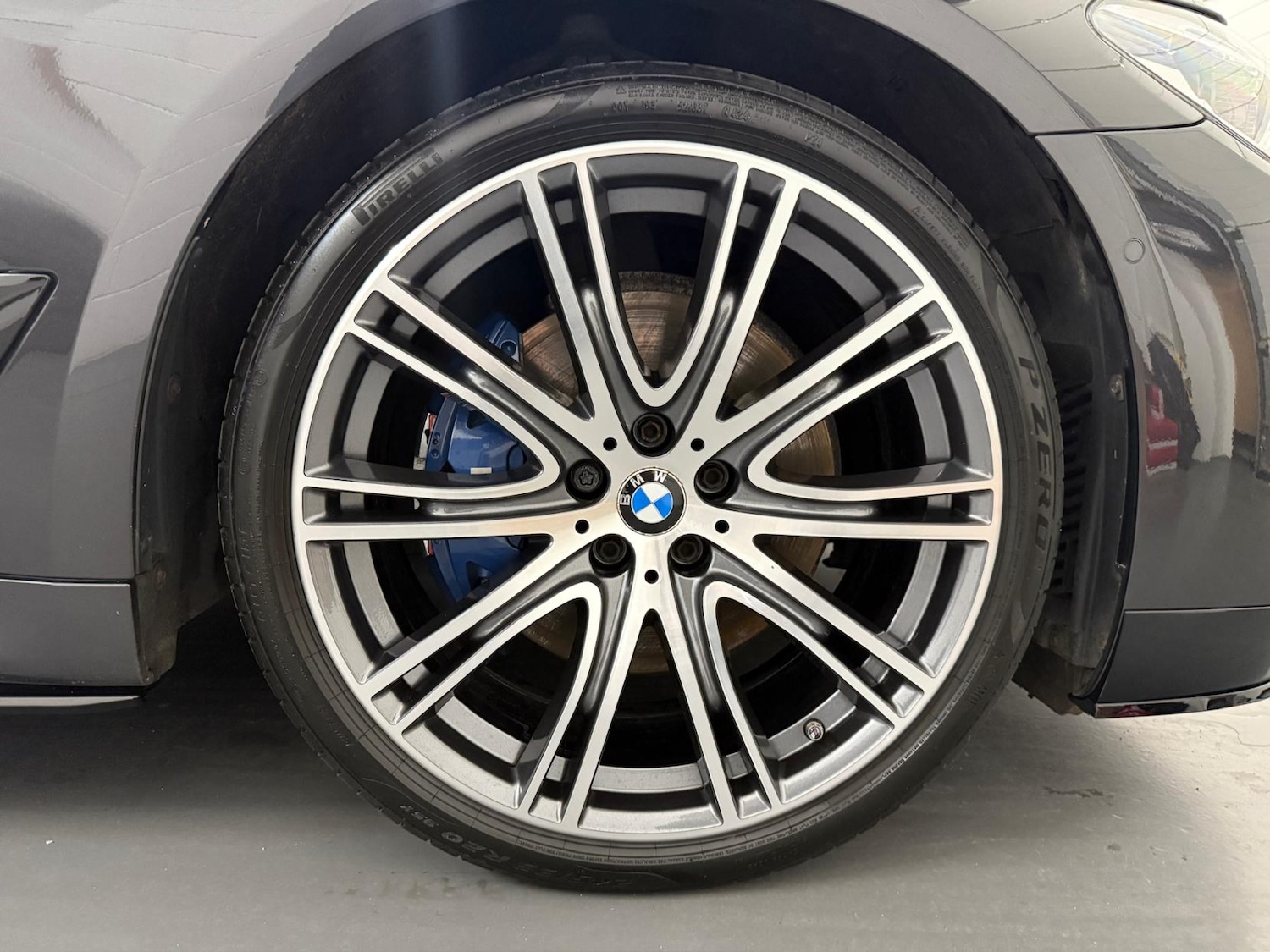 Used BMW 5 Series 2017 for sale - 76534323: Photo 32