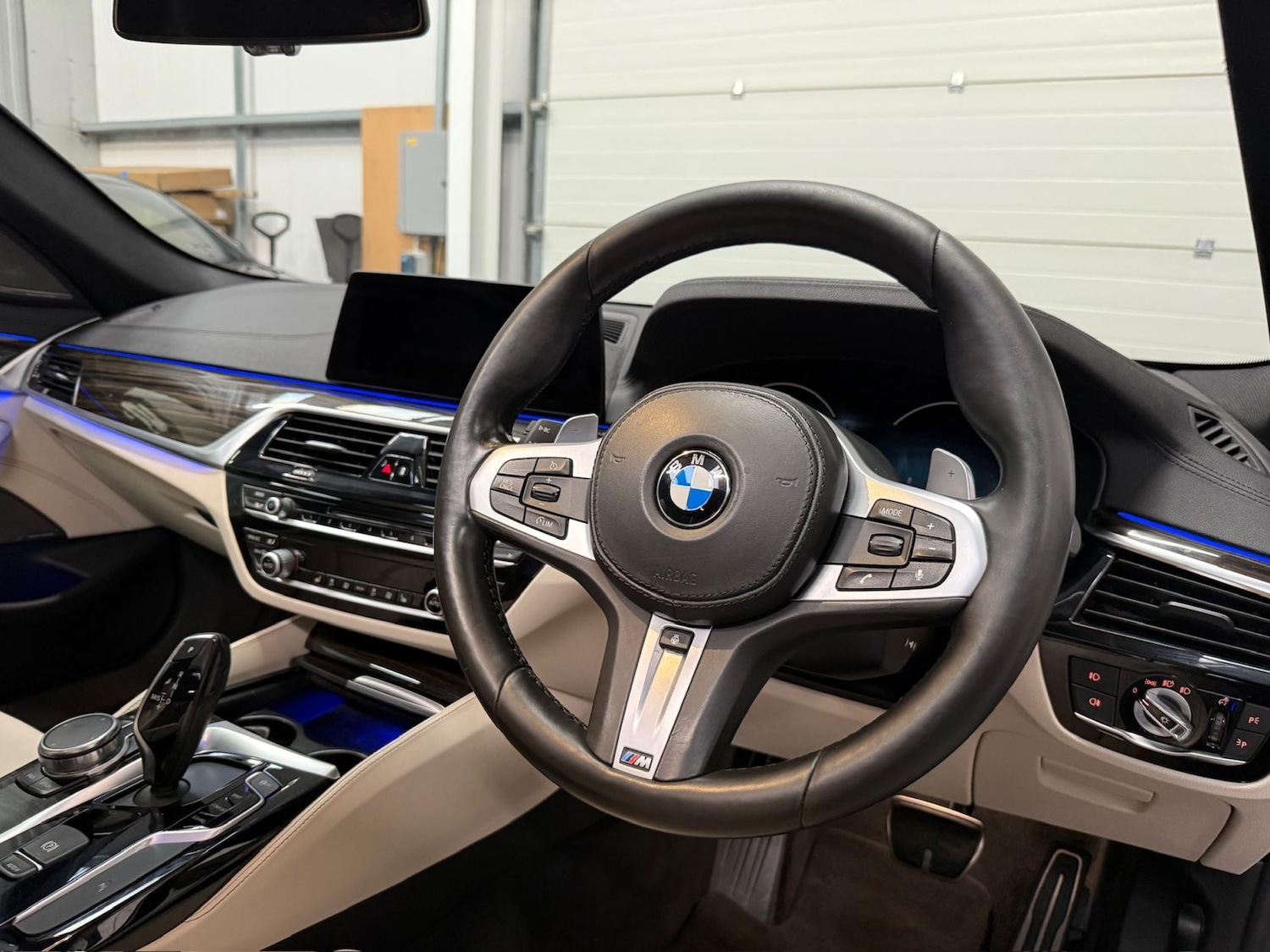 Used BMW 5 Series 2017 for sale - 76534323: Photo 34