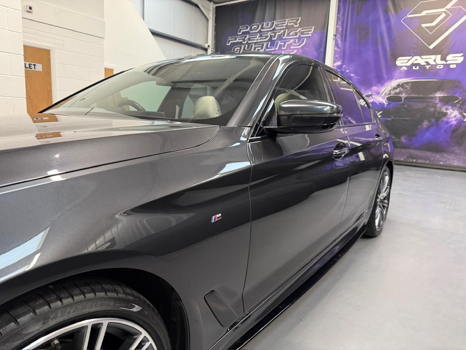 Used BMW 5 Series 2017 for sale - 76534323: Photo 8