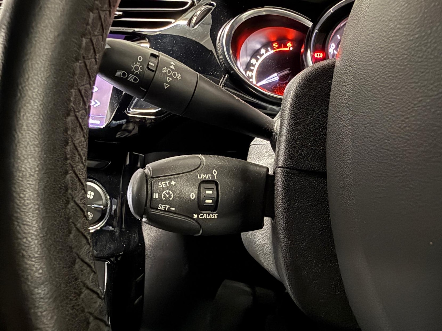 Used DS Automobiles DS 3 2016 for sale - 77141007: Photo 40