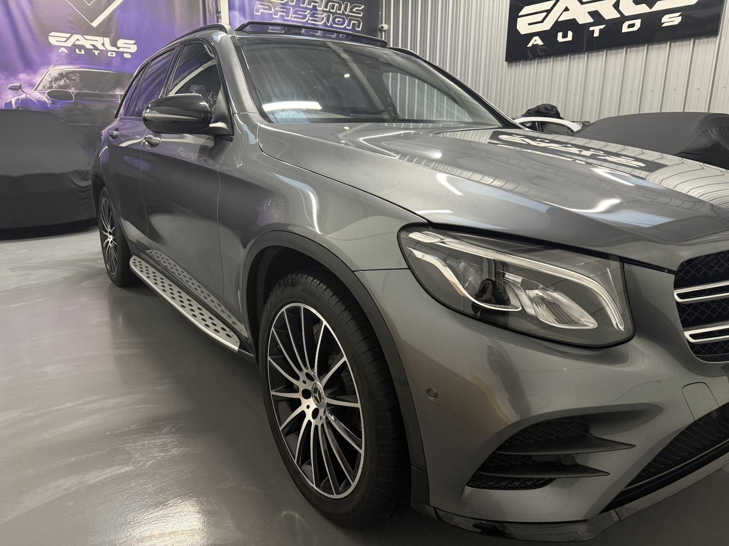Used Mercedes-Benz GLC 2017 for sale - 77640923: Photo 2
