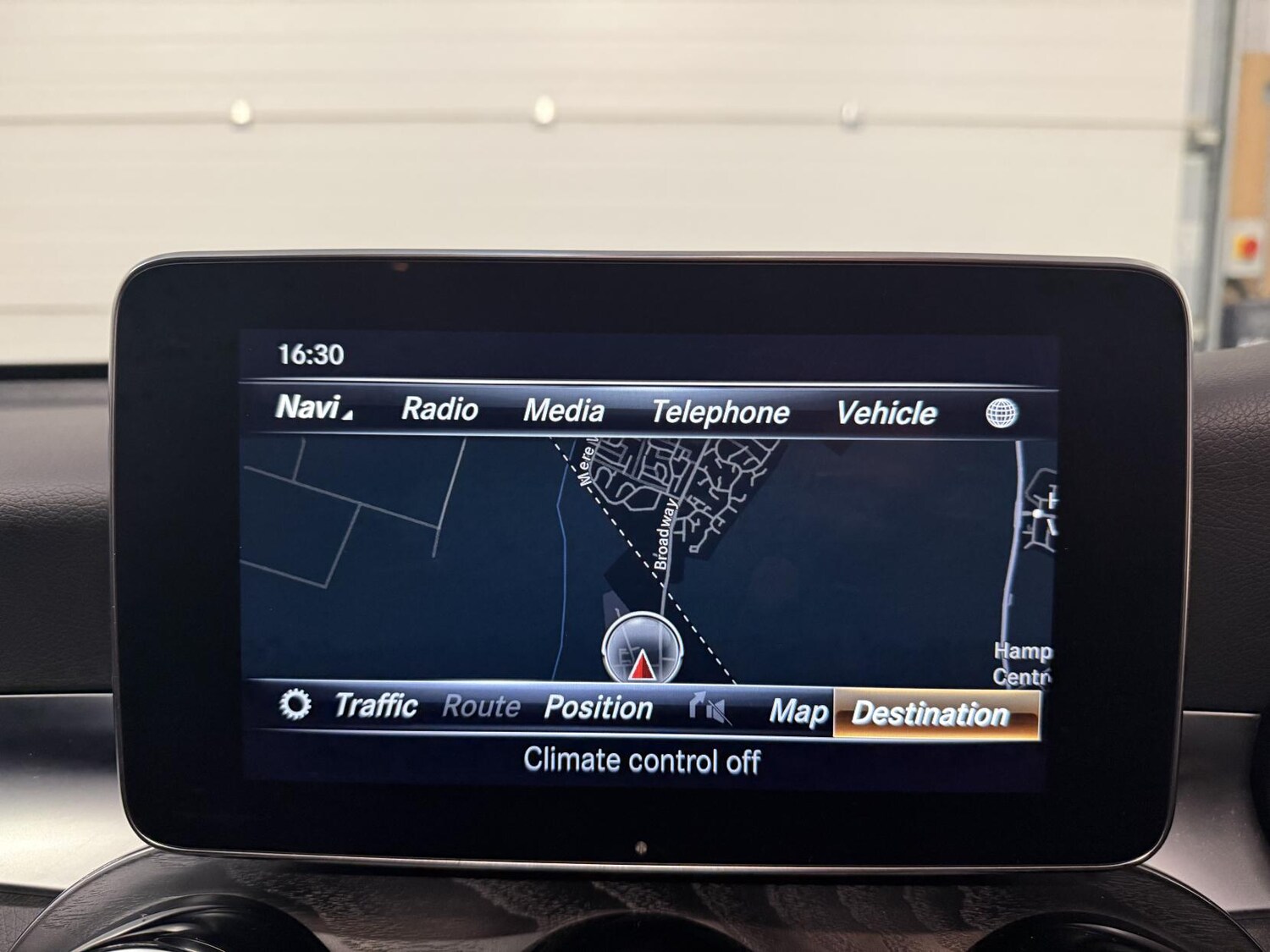 Used Mercedes-Benz GLC 2017 for sale - 77640923: Photo 41