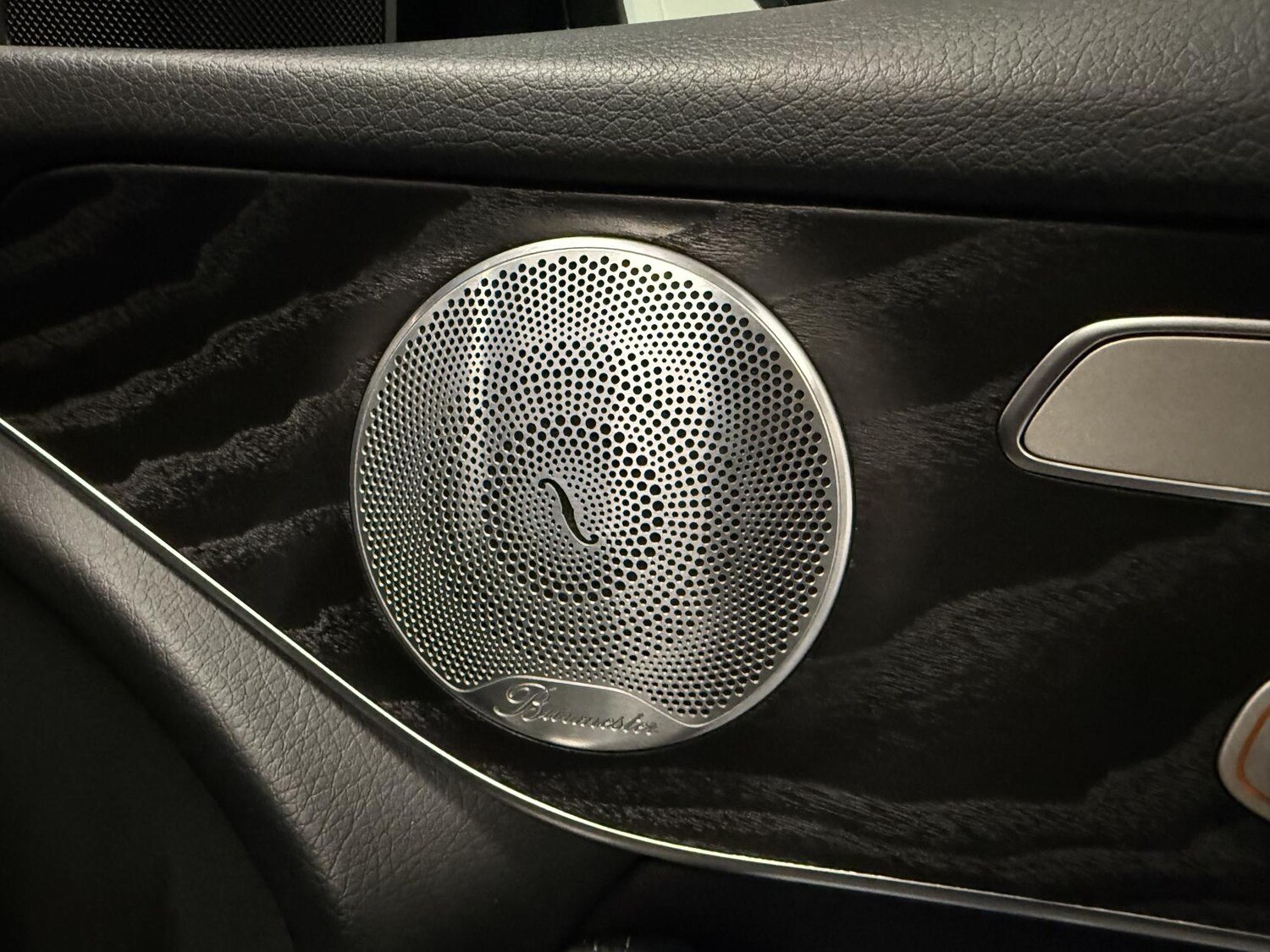 Used Mercedes-Benz GLC 2017 for sale - 77640923: Photo 46