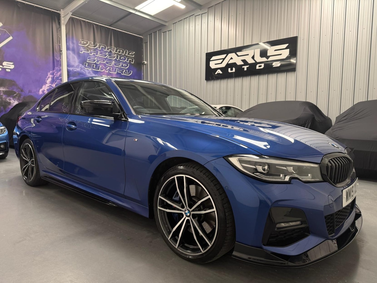 Used BMW 3 Series 2019 for sale - 77702875: Photo 1