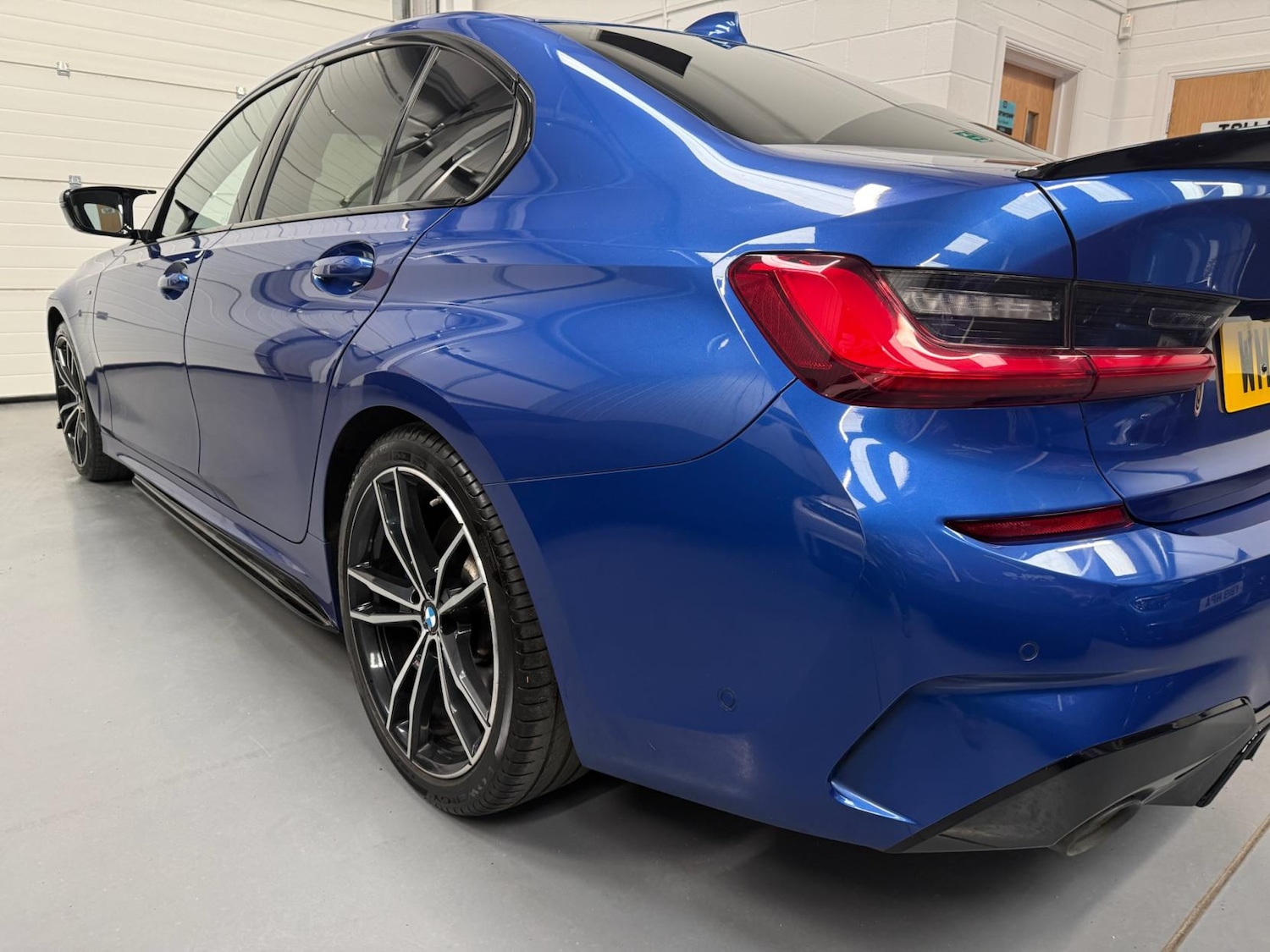 Used BMW 3 Series 2019 for sale - 77702875: Photo 24