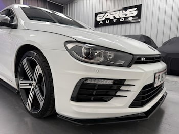 Used Volkswagen Scirocco 2017 for sale - 79067579: Photo