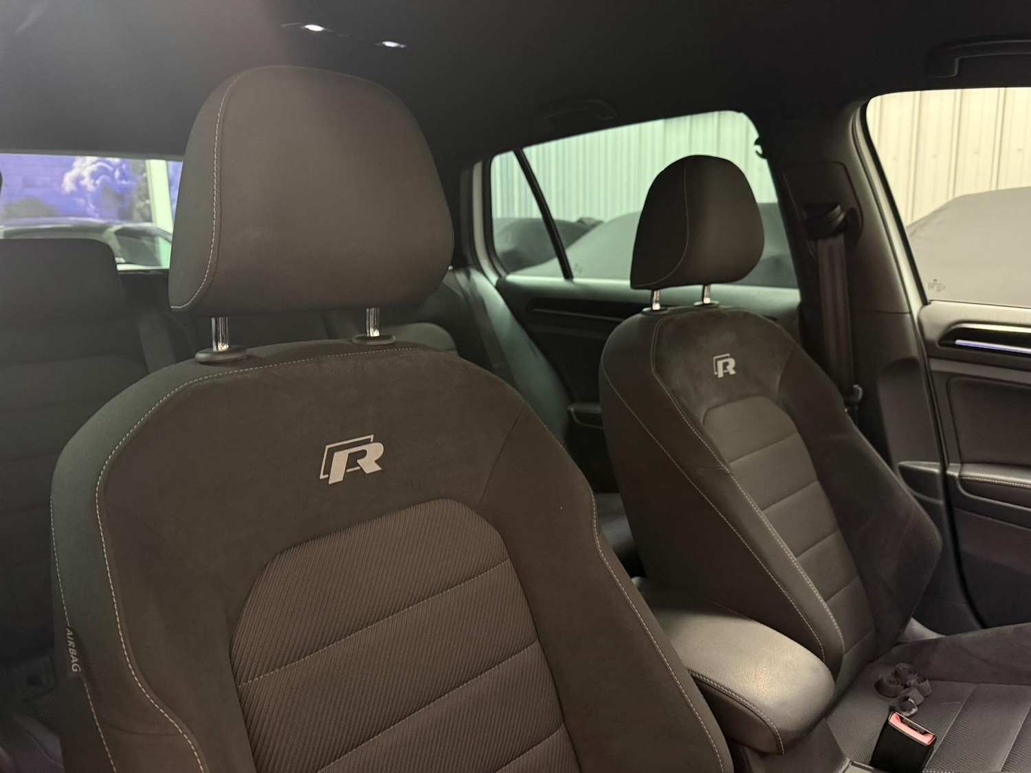 Used Volkswagen Golf 2018 for sale - 77890162: Photo 28