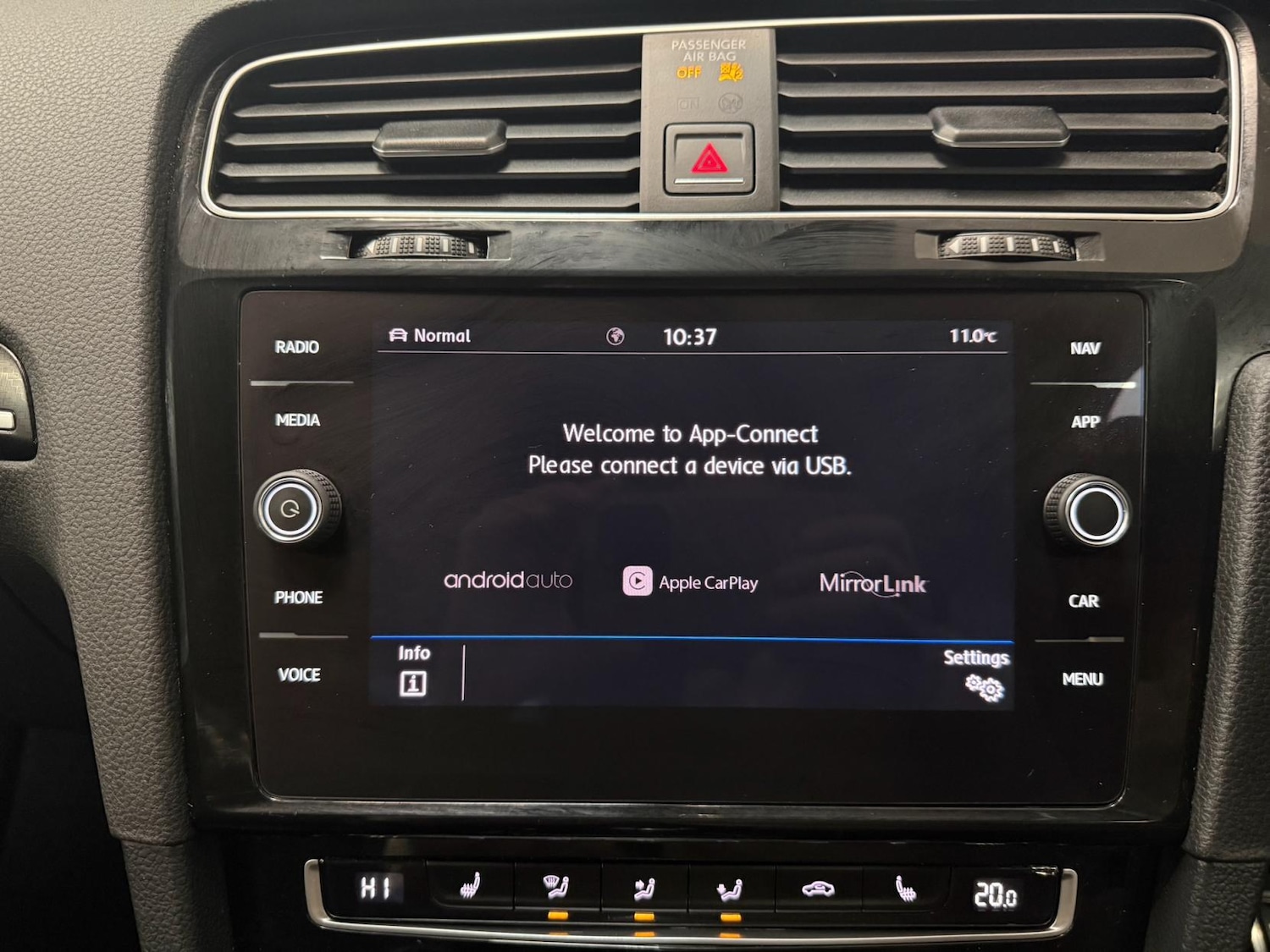 Used Volkswagen Golf 2018 for sale - 77890162: Photo 39