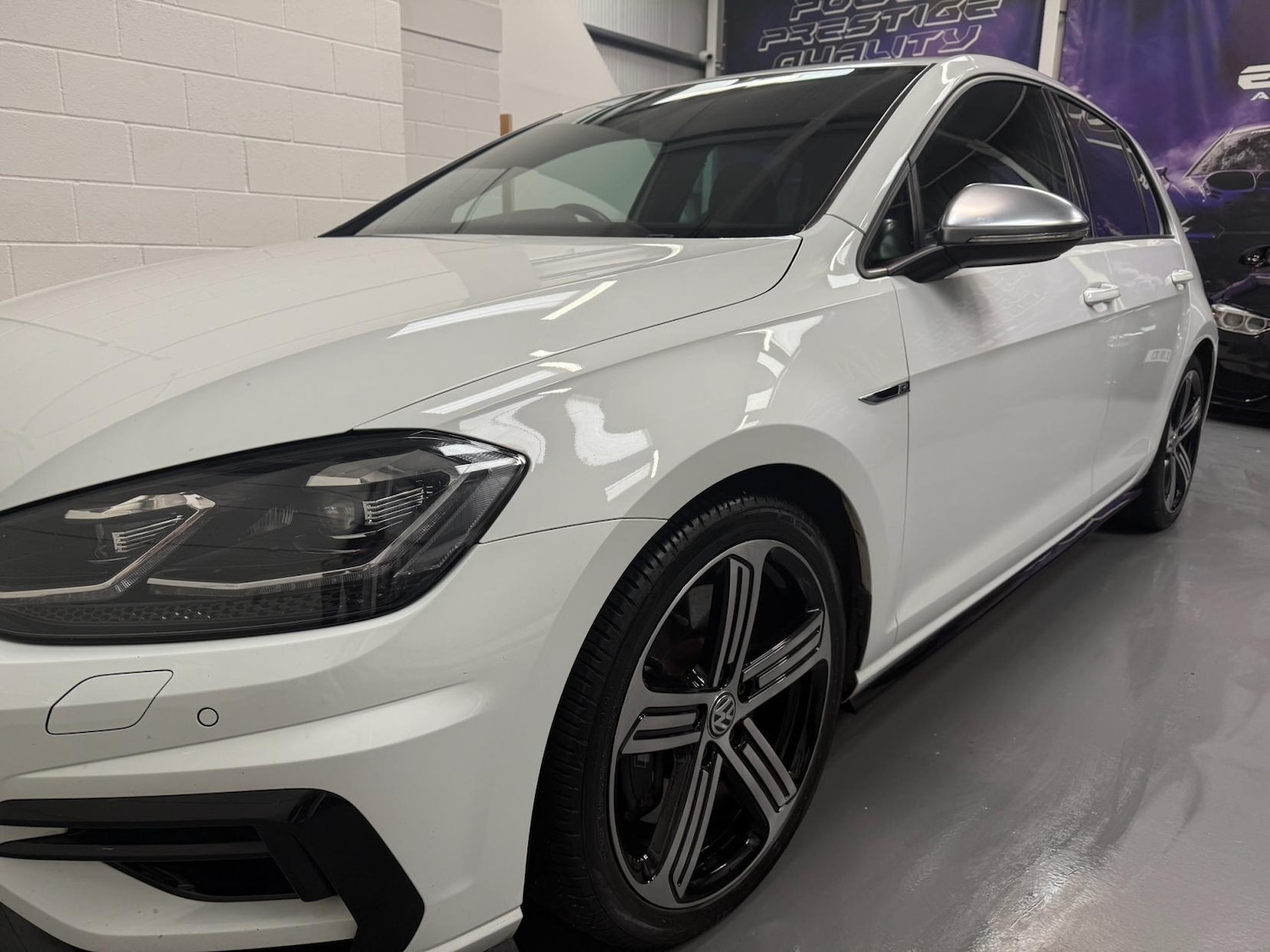 Used Volkswagen Golf 2018 for sale - 77890162: Photo 9