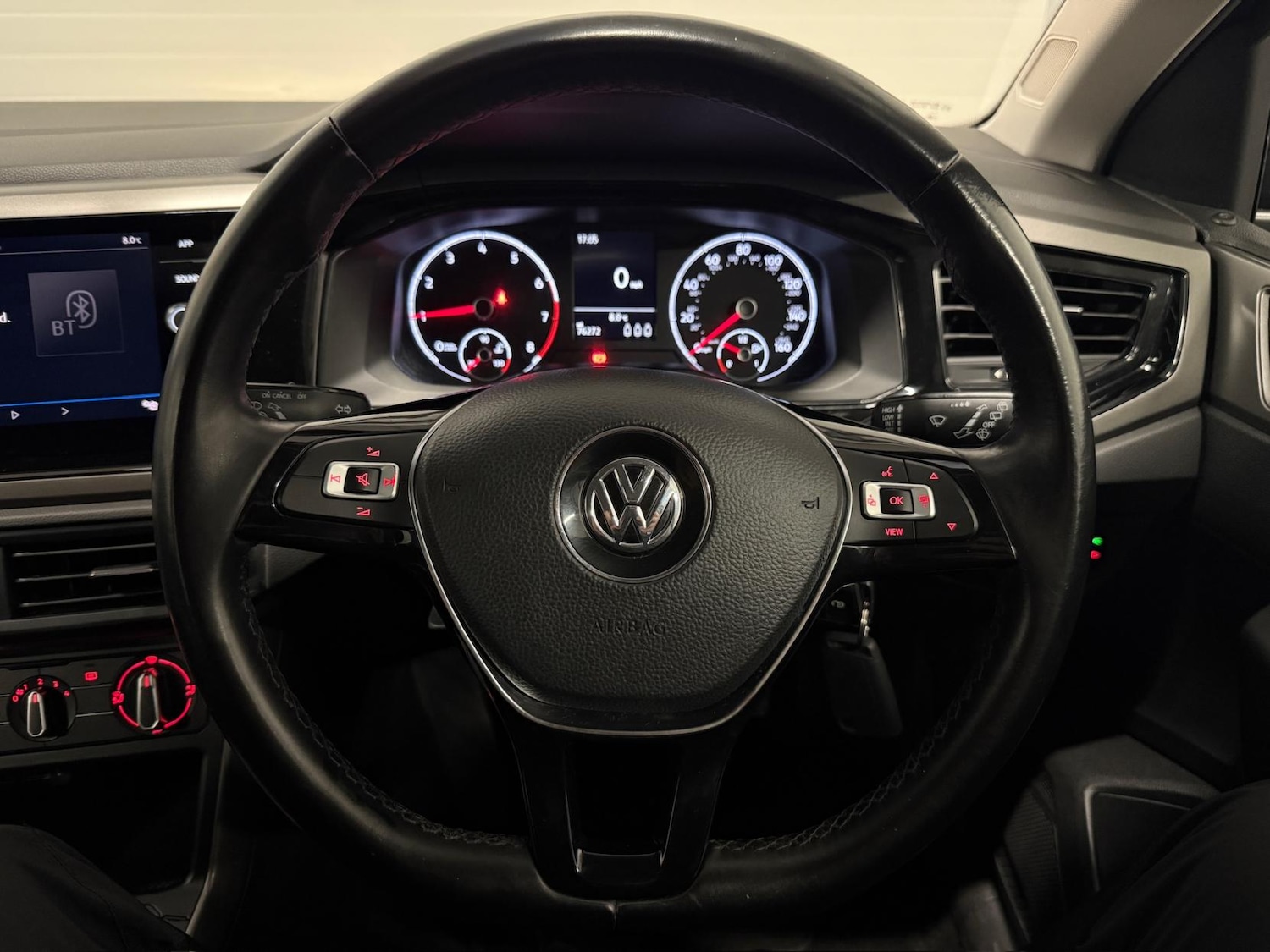 Used Volkswagen Polo 2019 for sale - 76741826: Photo 32