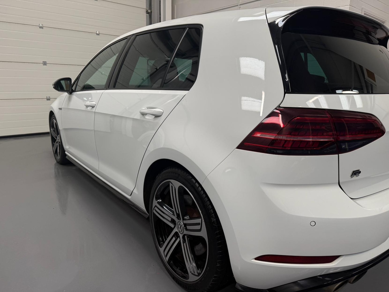 Used Volkswagen Golf 2018 for sale - 77640921: Photo 23