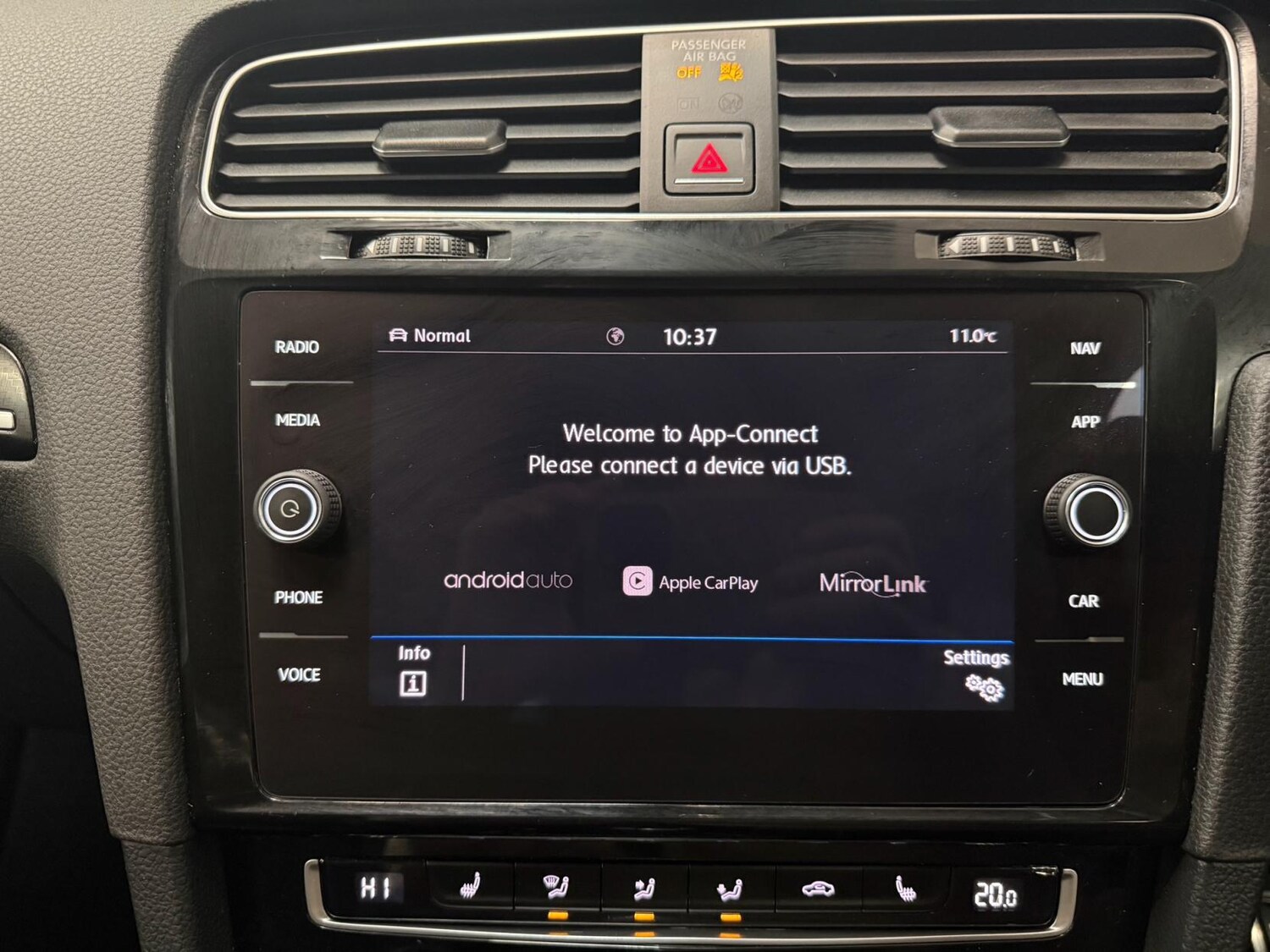 Used Volkswagen Golf 2018 for sale - 77640921: Photo 39