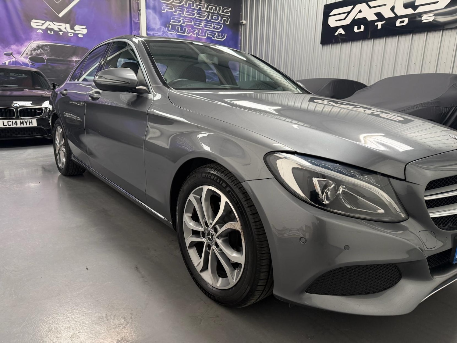 Used Mercedes-Benz C Class 2019 for sale - 77890164: Photo 2