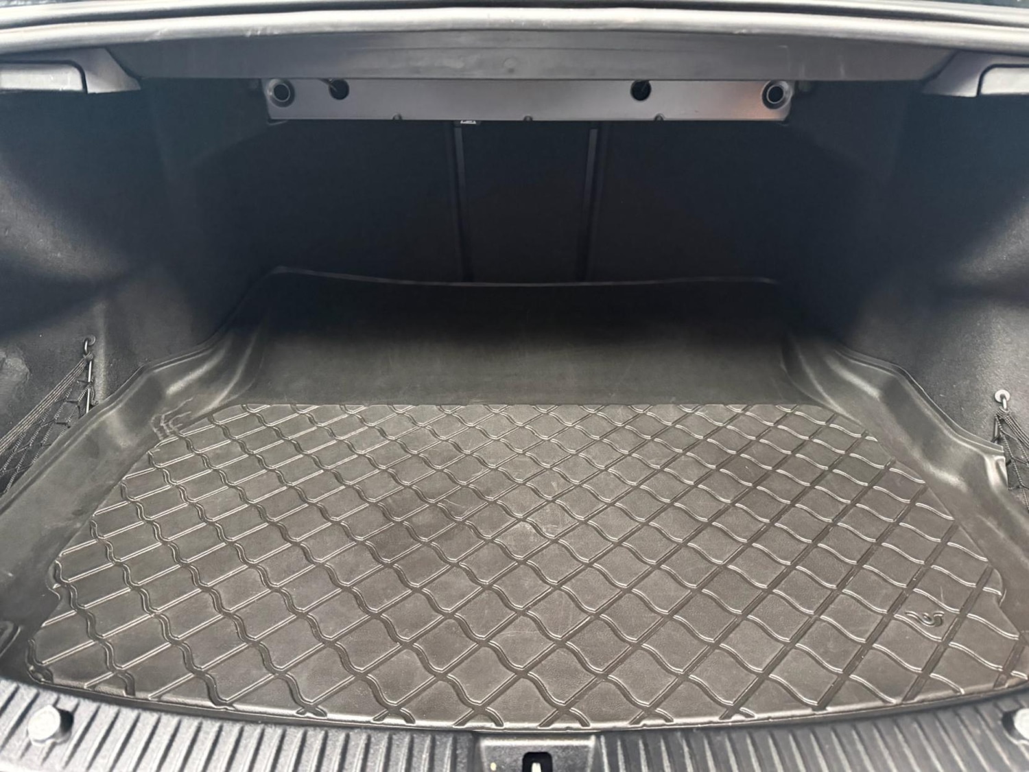 Used Mercedes-Benz C Class 2019 for sale - 77890164: Photo 21