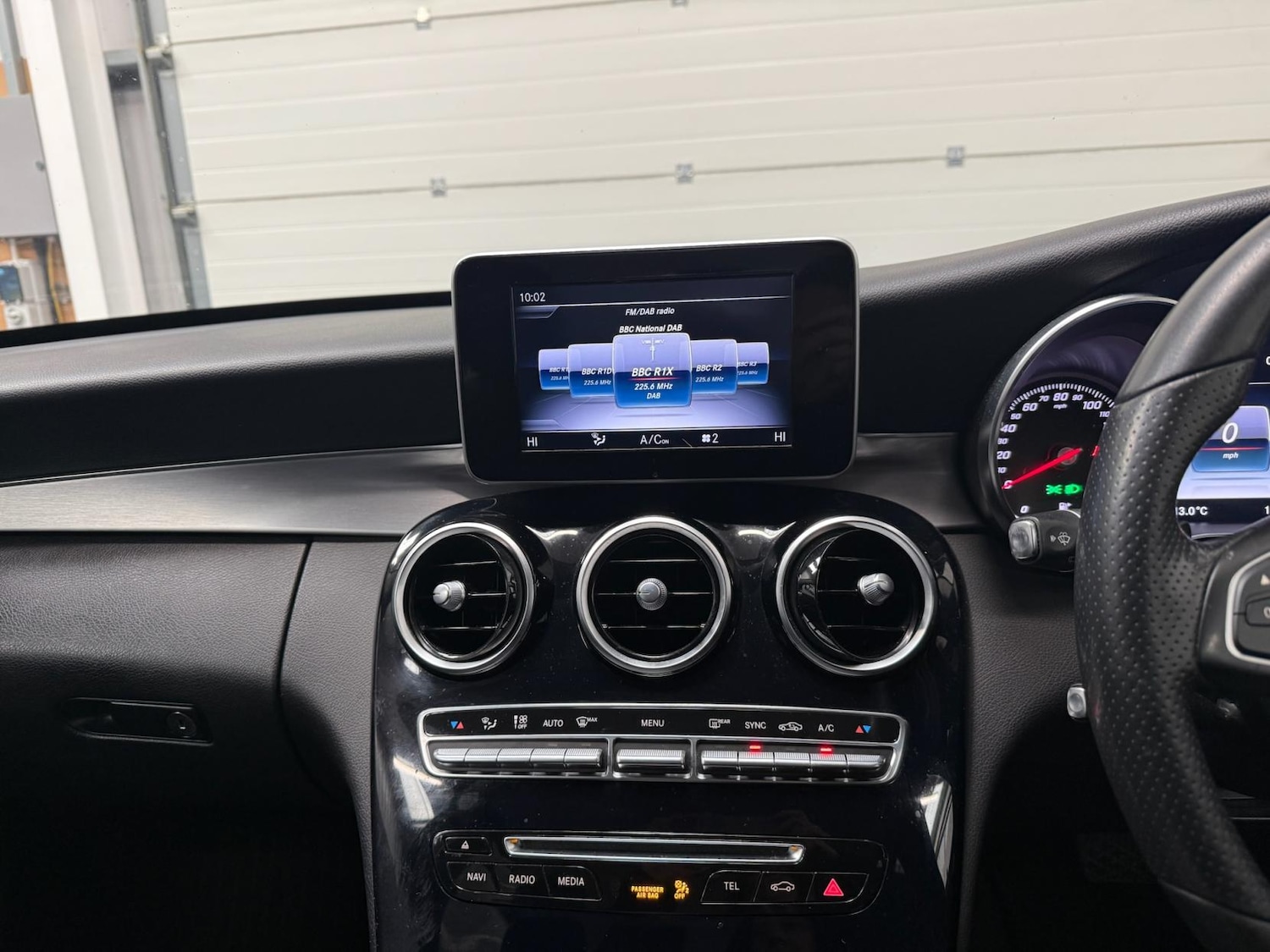 Used Mercedes-Benz C Class 2019 for sale - 77890164: Photo 34