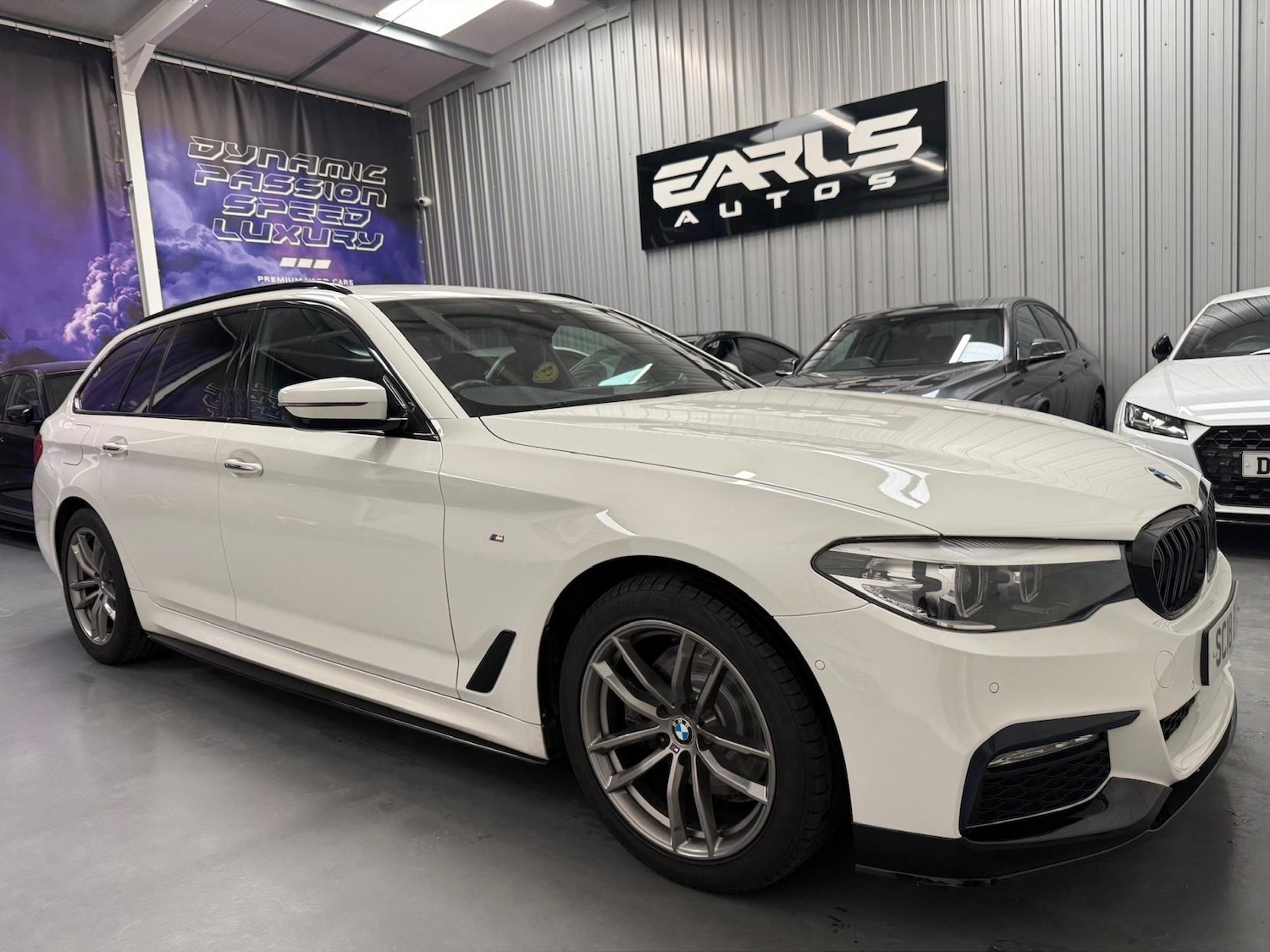 Used BMW 5 Series 2018 for sale - 76310092: Photo 1