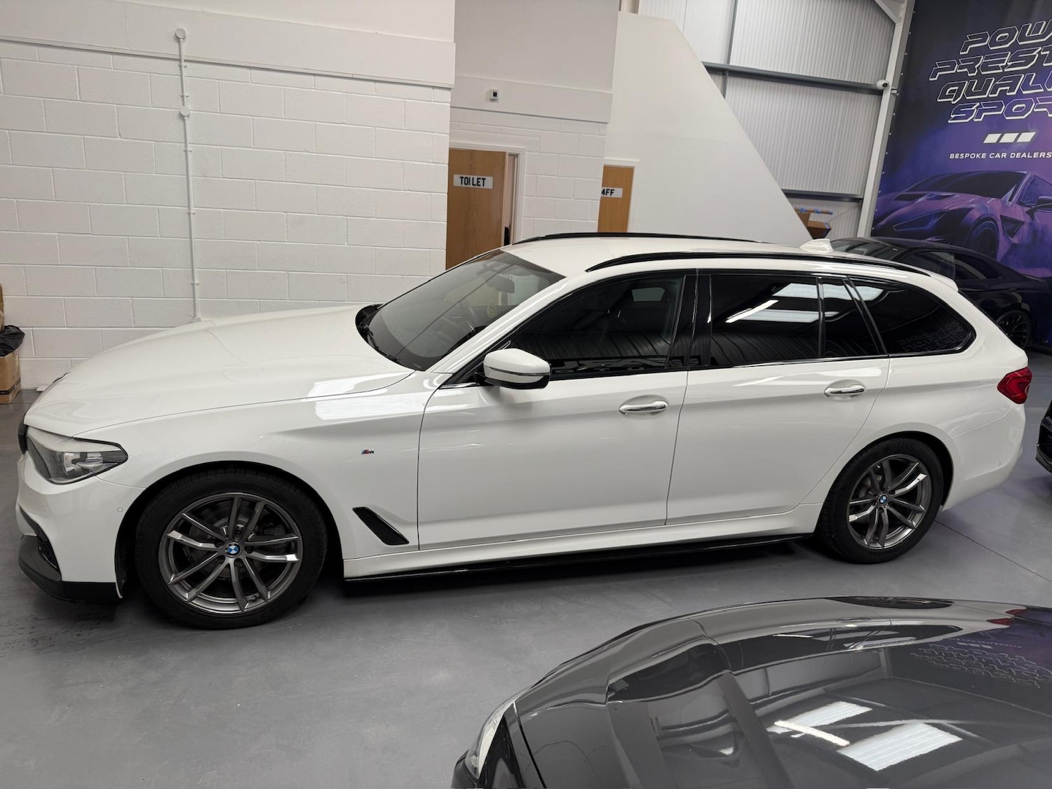 Used BMW 5 Series 2018 for sale - 76310092: Photo 11