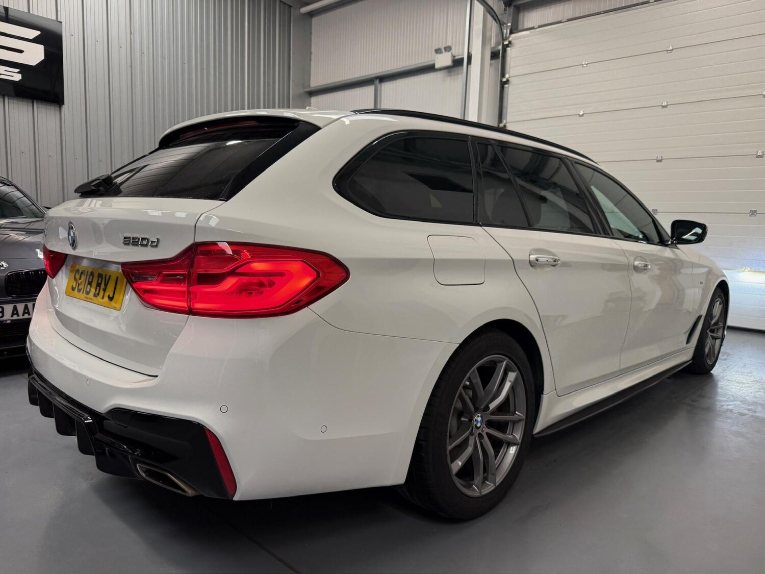 Used BMW 5 Series 2018 for sale - 76310092: Photo 14