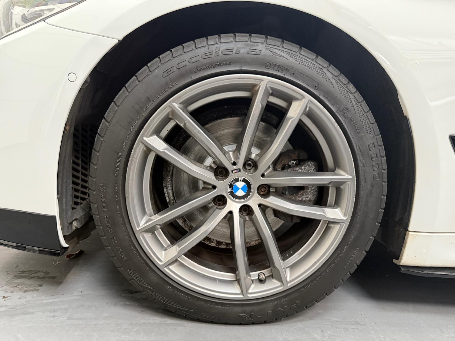 Used BMW 5 Series 2018 for sale - 76310092: Photo 29