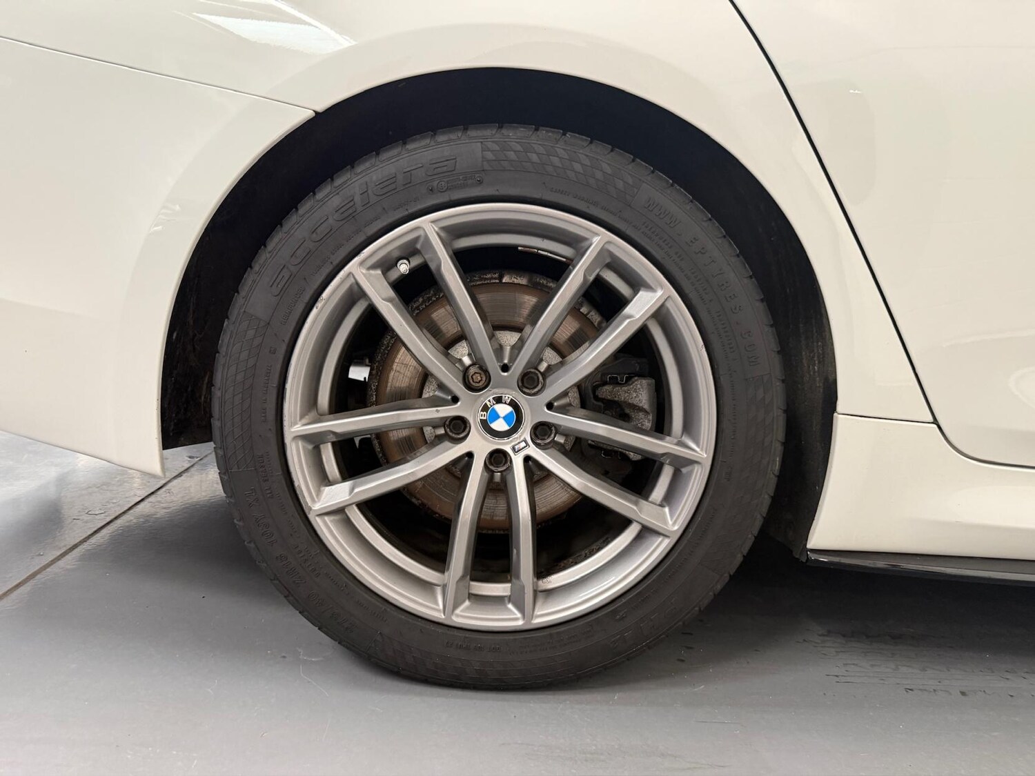 Used BMW 5 Series 2018 for sale - 76310092: Photo 31