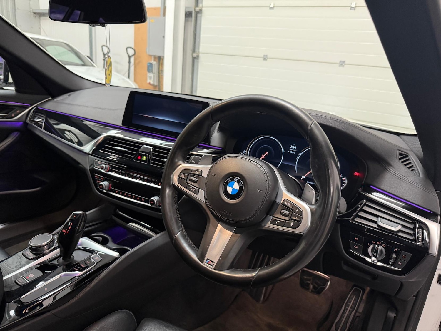 Used BMW 5 Series 2018 for sale - 76310092: Photo 32