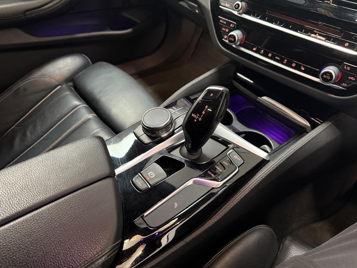 Used BMW 5 Series 2018 for sale - 76310092: Photo 46