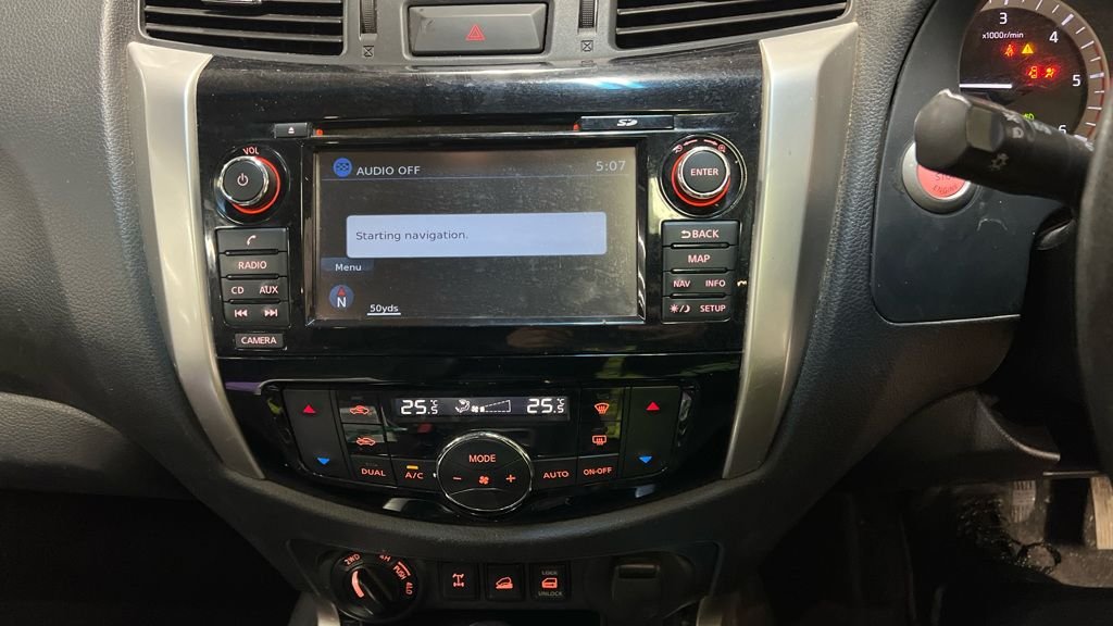 Used Nissan Navara 2017 for sale - 76698141: Photo 12