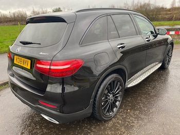 Used Mercedes-Benz GLC 2018 for sale - 77027135: Photo
