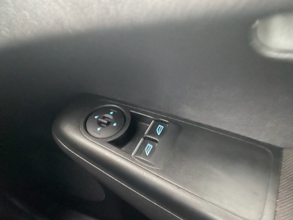 Used Ford Transit Courier 2018 for sale - 76527152: Photo 12