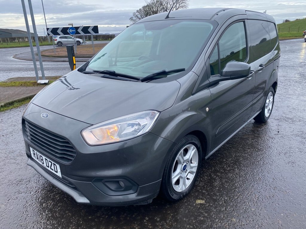 Used Ford Transit Courier 2018 for sale - 77399718: Photo 18