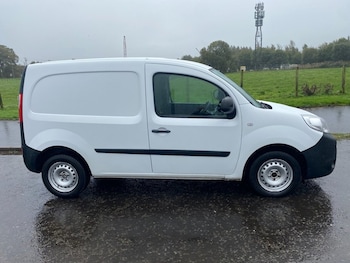 Used Renault Kangoo 2020 for sale - 76202557: Photo