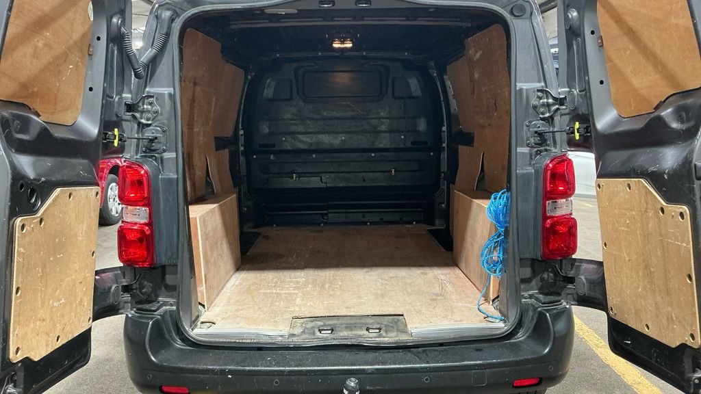 Used Peugeot Expert 2019 for sale - 77798350: Photo 4